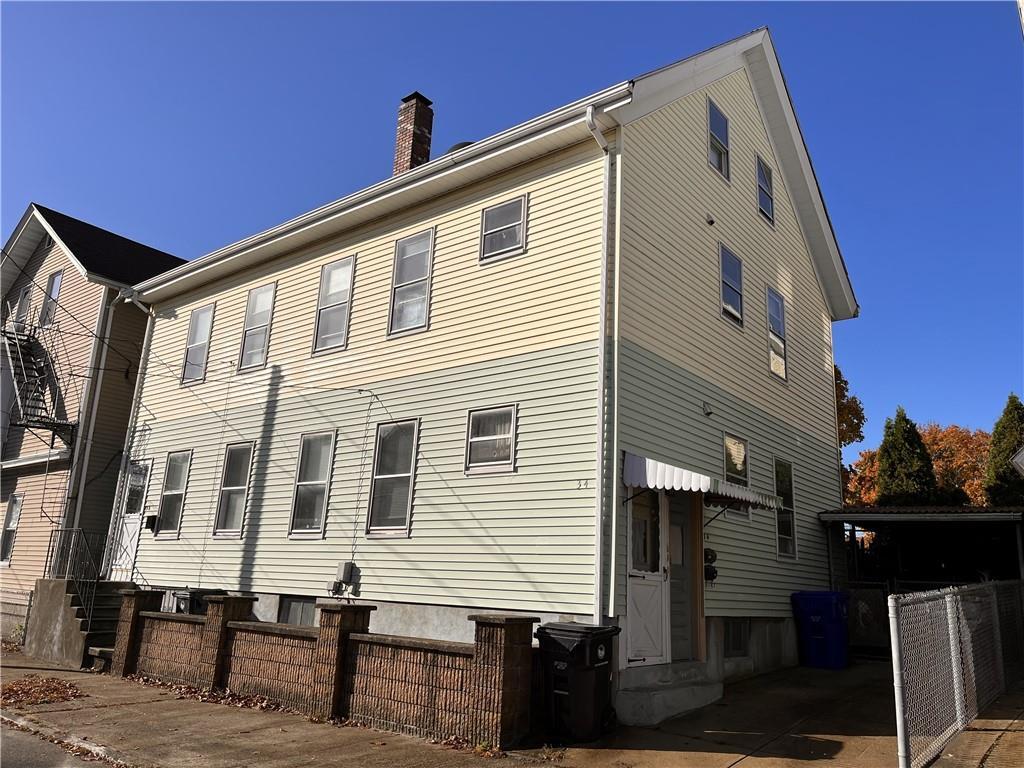 32 Coleman St, Pawtucket, RI 02860 Room for Rent in Pawtucket, RI