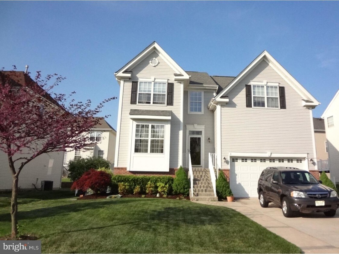 8 Liberty Trail, Delran, NJ 08075 House Rental in Delran, NJ
