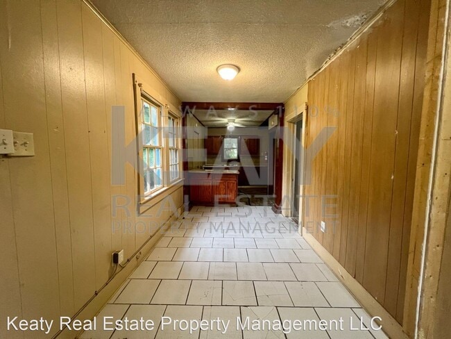 Building Photo - 1 br, 1 bath House - 106 Nora Street