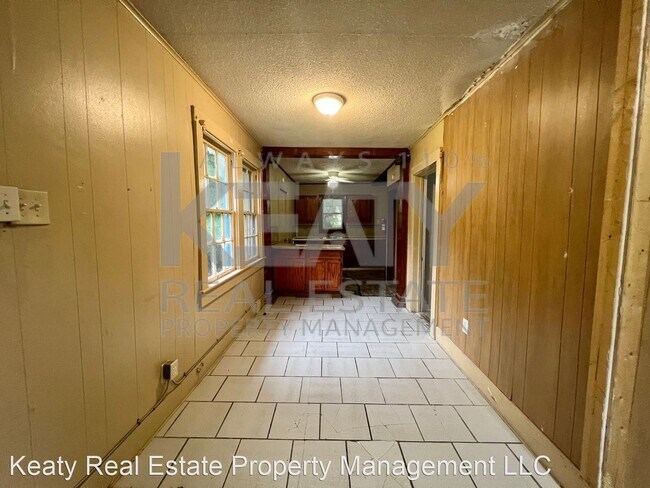 Foto del edificio - 1 br, 1 bath House - 106 Nora Street