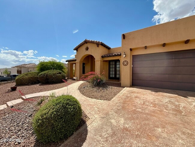 Building Photo - 7331 Brays Landing Drive
