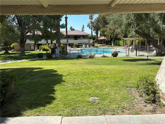 Building Photo - 2860 N Los Felices Rd
