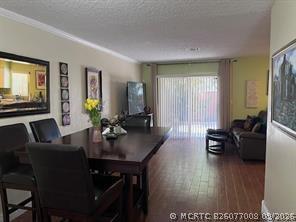 Foto del edificio - 8466 SW 23rd Ct