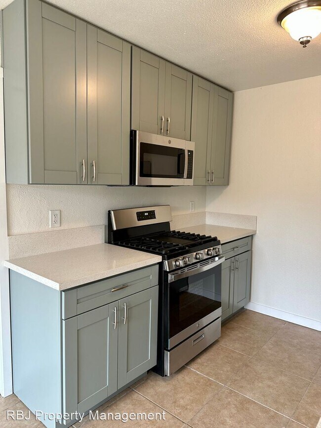 Foto del edificio - 2 br, 1 bath House - 2205 Tyler Court