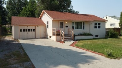 Building Photo - 1003 W Fremont Ave