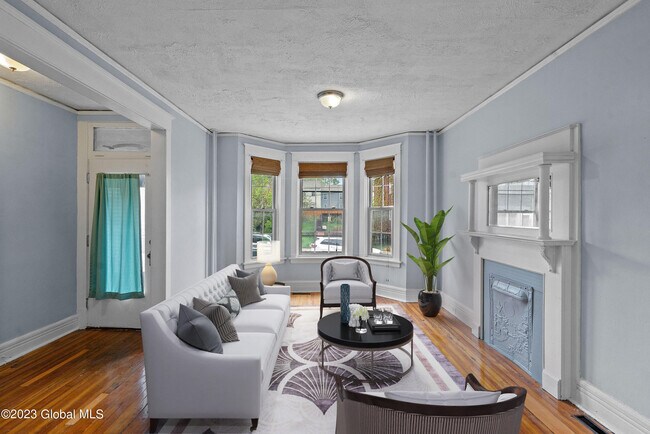 Building Photo - 238 Sheridan Ave