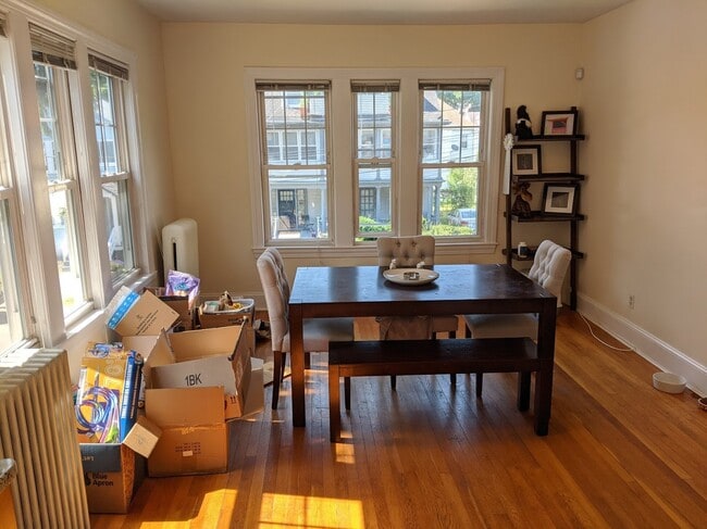 Building Photo - 7 Nottingham St