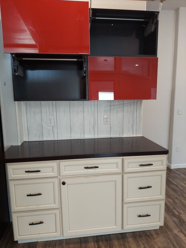 Foto del edificio - r221-7