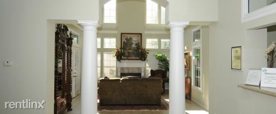 Foto del edificio - 7245 Scott St