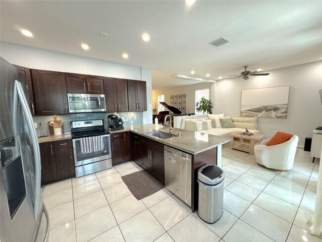 Foto del edificio - 143 NW 107th Terrace