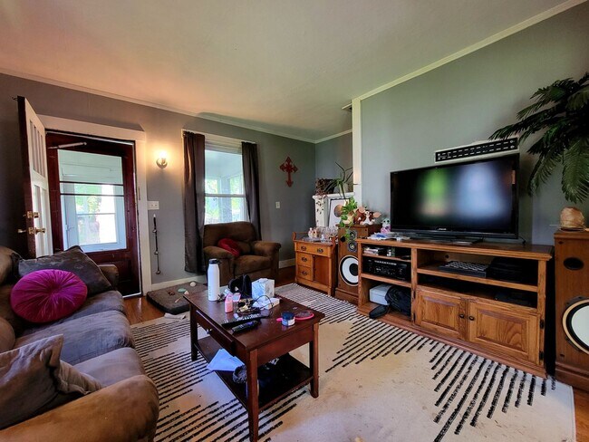 Foto del edificio - 609 S Prairie St