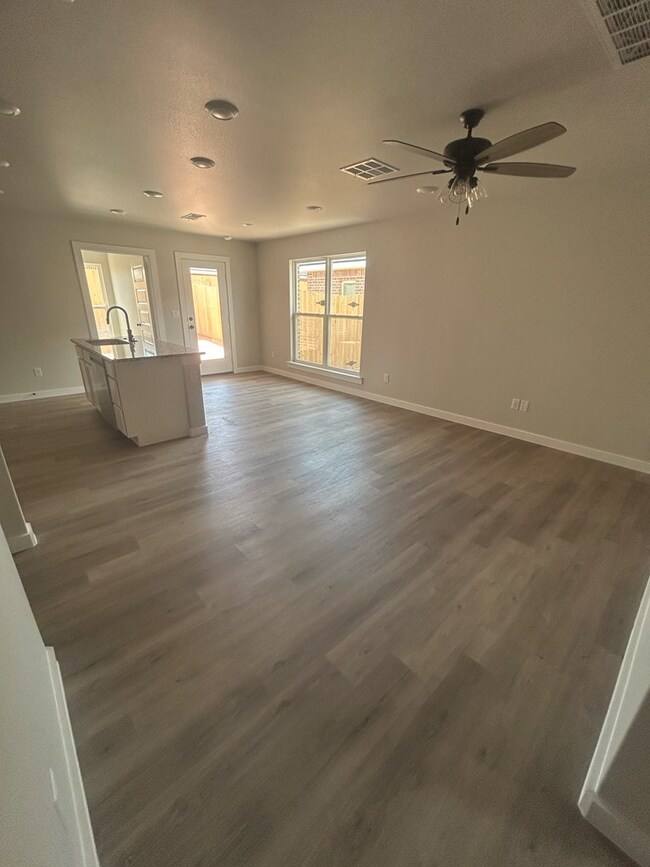 Building Photo - 10803 Bandana Dr