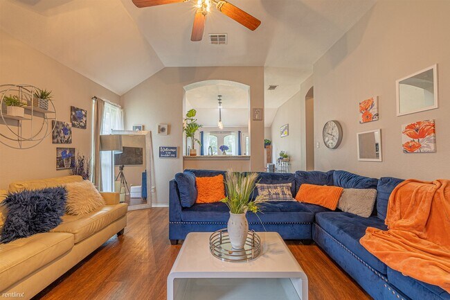 Foto del edificio - 4 br, 2 bath House - 5244 Sagewood Dr