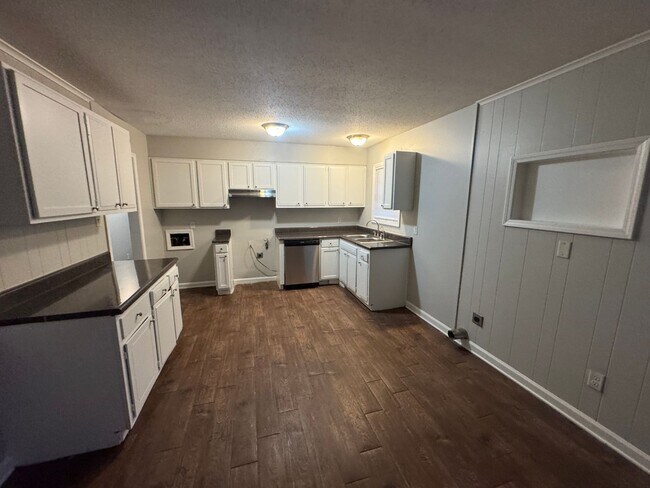 Foto del edificio - 4225 Arrowhead Rd