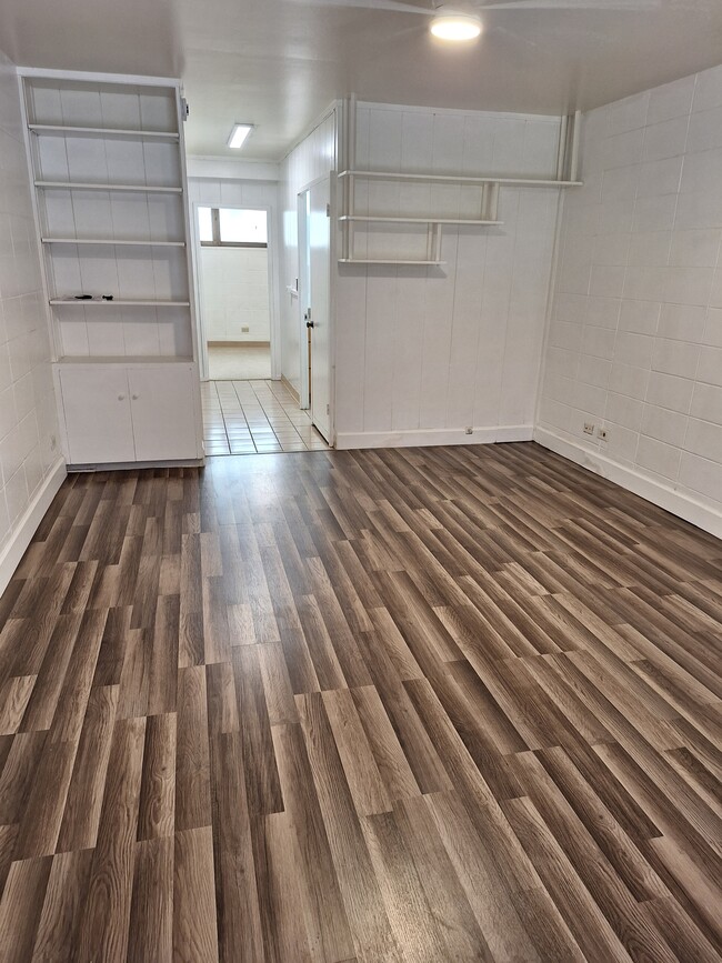 Foto del edificio - 1700 Makiki St