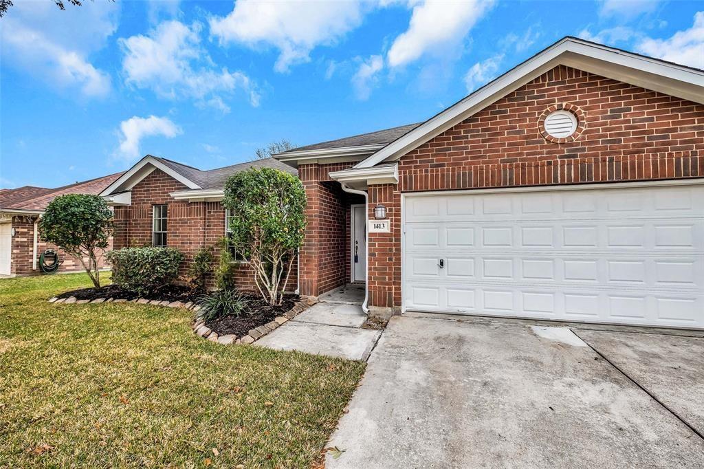 1413 Village Ct Dr, Rosenberg, TX 77471 House Rental in Rosenberg, TX
