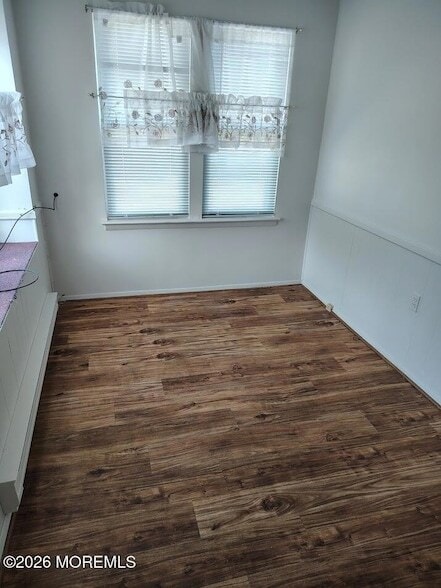 Building Photo - 10A Juniper Ln