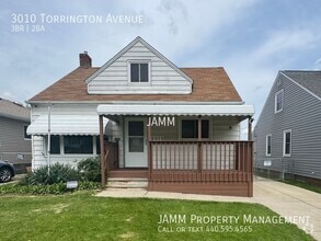 Building Photo - 3010 Torrington Ave