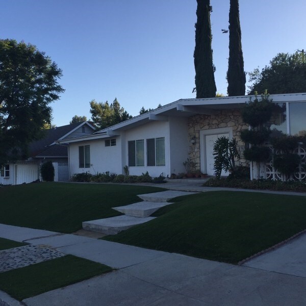 Foto principal - 5909 Lockhurst Dr