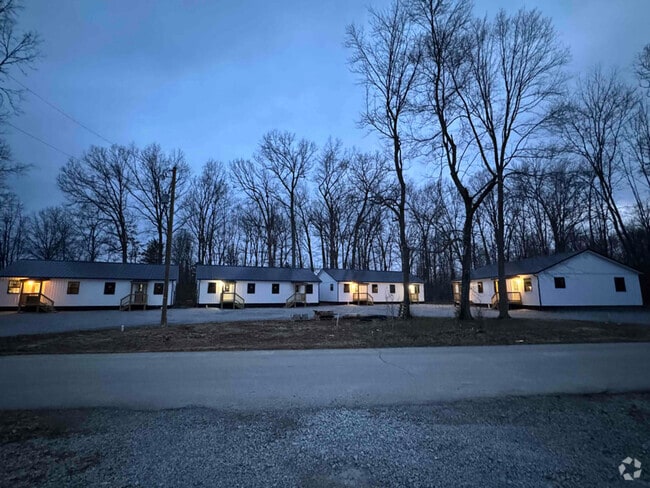 Building Photo - 217 Bloom Dr