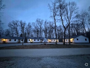 Building Photo - 217 Bloom Dr