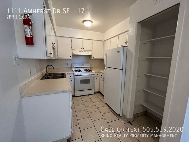 Foto del edificio - 1111 Amherst Dr SE