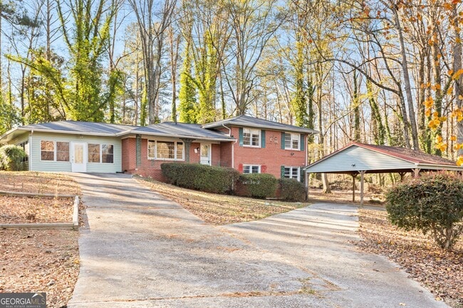 Building Photo - 4311 Short St