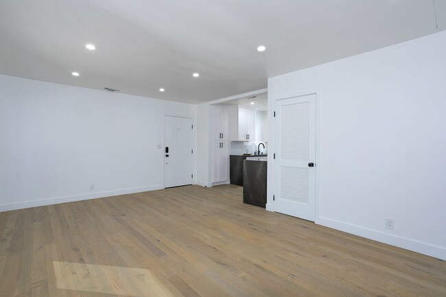 Foto del edificio - 1756 Franklin St