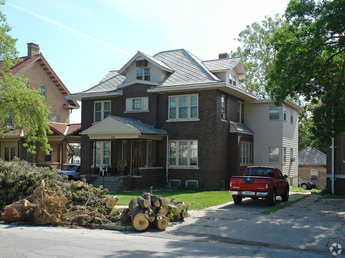 Primary Photo - 115 S 38th Ave