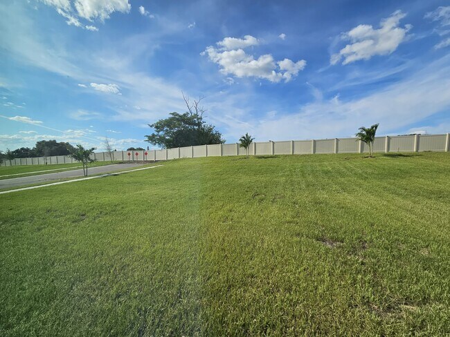 Building Photo - 137 Piave St