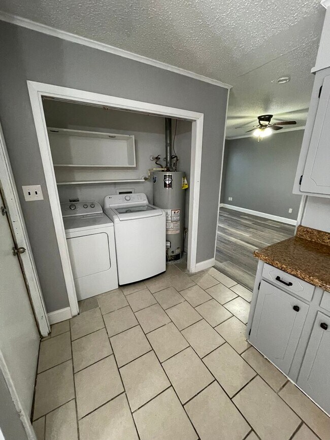 Foto del edificio - 3 Bedroom Home in Sunset Acres