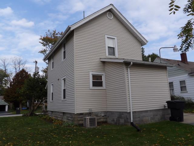 Building Photo - 848 Terra Alta St NE