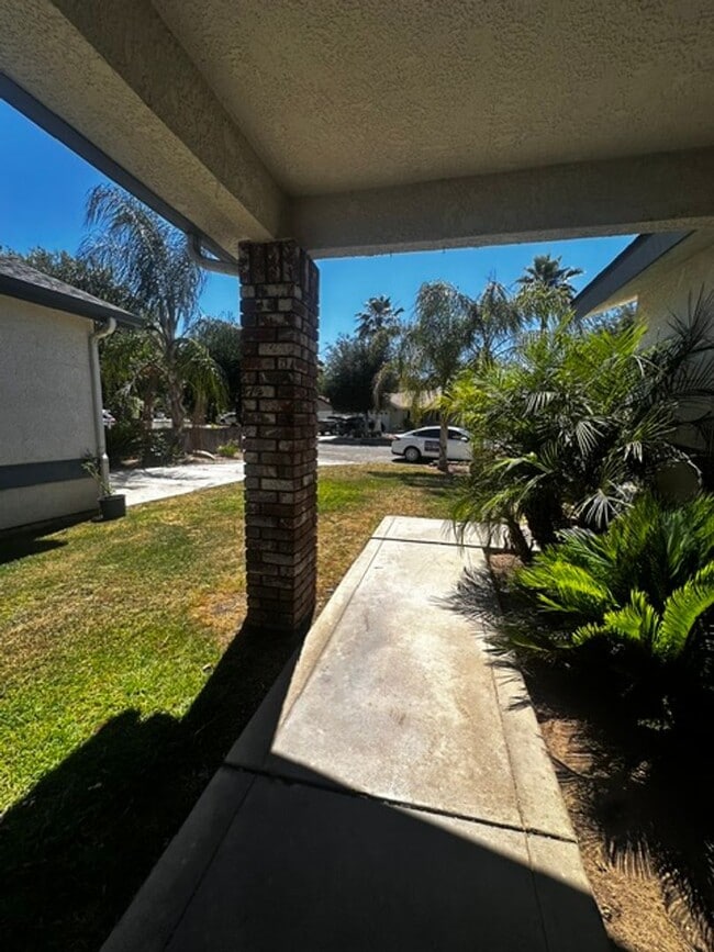 Foto del edificio - Beautiful Single-Story Home with Solar – Available Now!