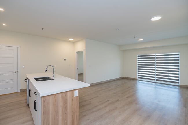 Building Photo - Templeton Heights