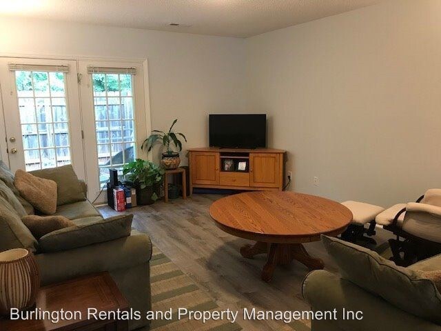 Foto del edificio - 2 br, 2 bath House - 2429-B Moran Street