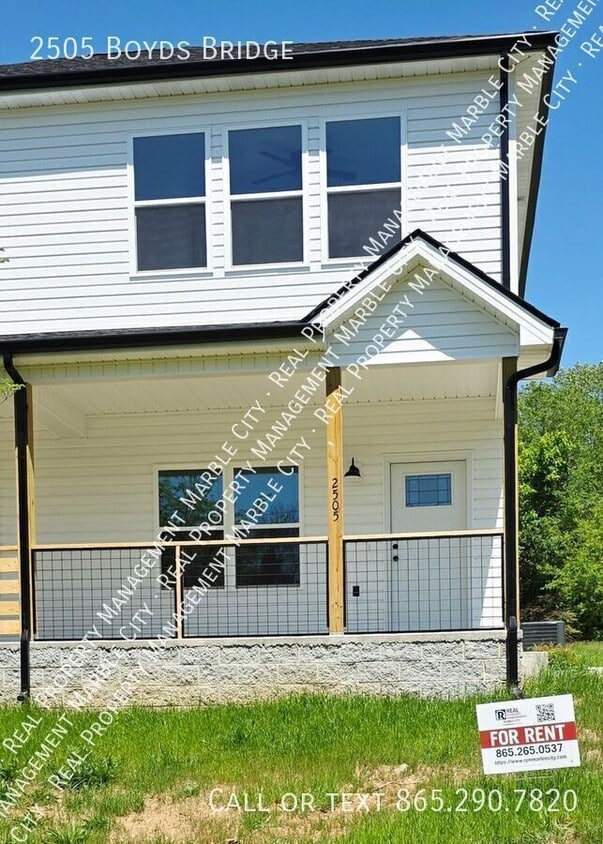 Photo - 2505 Boyds Bridge-