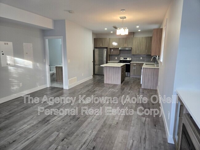 Photo du bâtiment - 834 Cadder Ave