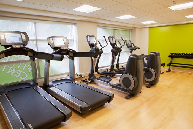 Gimnasio - Ridgeview Apartments