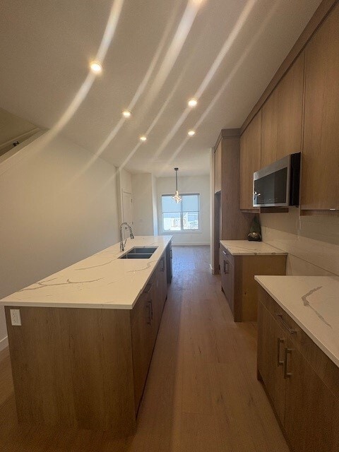 Building Photo - Showing now booking - 920 35 Street SE Calgary- May Occupancy