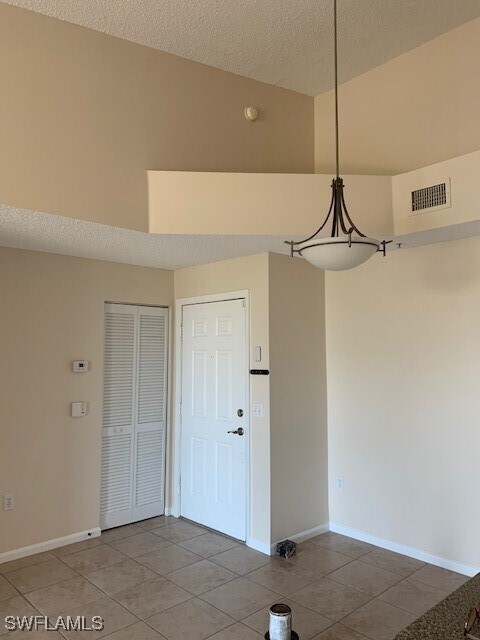 Building Photo - 1105 Reserve Ct