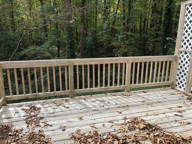 Foto del edificio - 4912 Valley Dale Ct