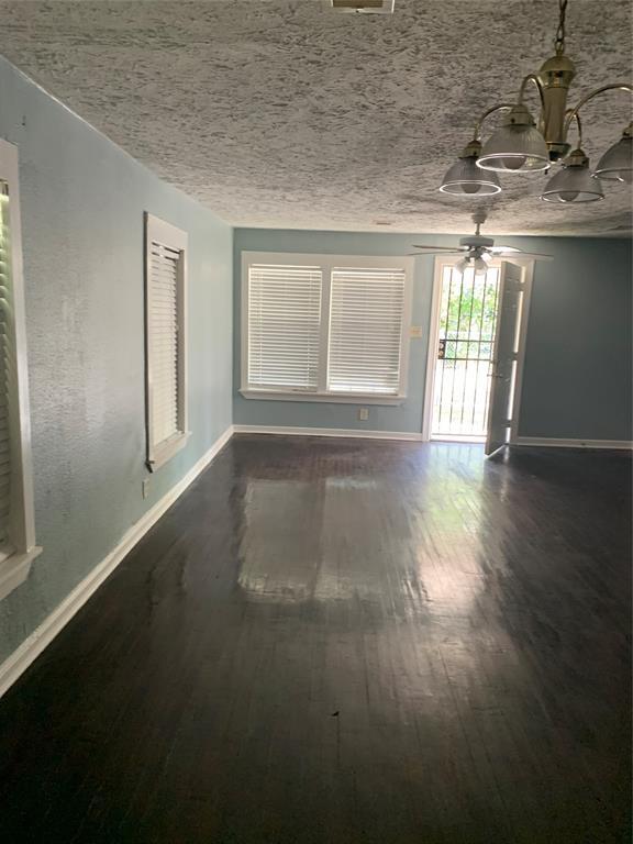 Foto del edificio - 4731 Coke St