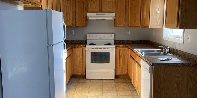 Primary Photo - 15 LLC-80 Sailly Avenue