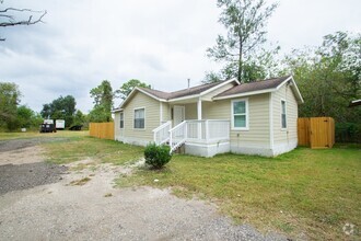 Building Photo - 1622 Mansfield St