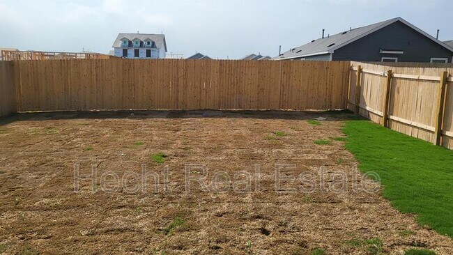 Building Photo - 348 Geode Glen