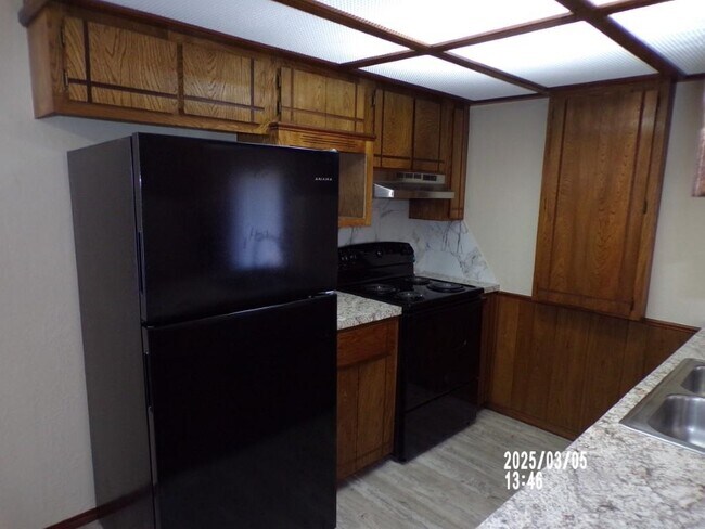 Foto del edificio - 4034 NW Ozmun Ave
