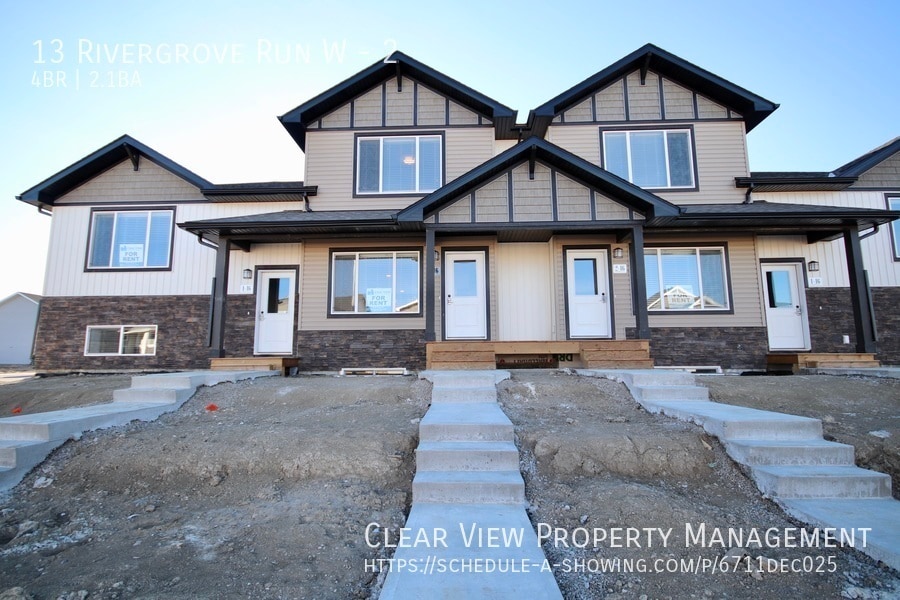 Photo principale - Four bedroom, 2.5 bathrooms, pet friendly ...