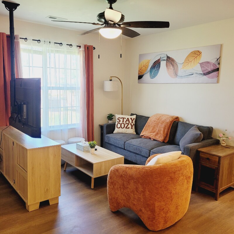 Foto principal - 253 White Oak Rd