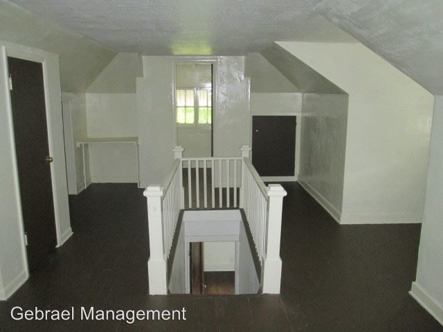 Building Photo - 2038 Howard Ave