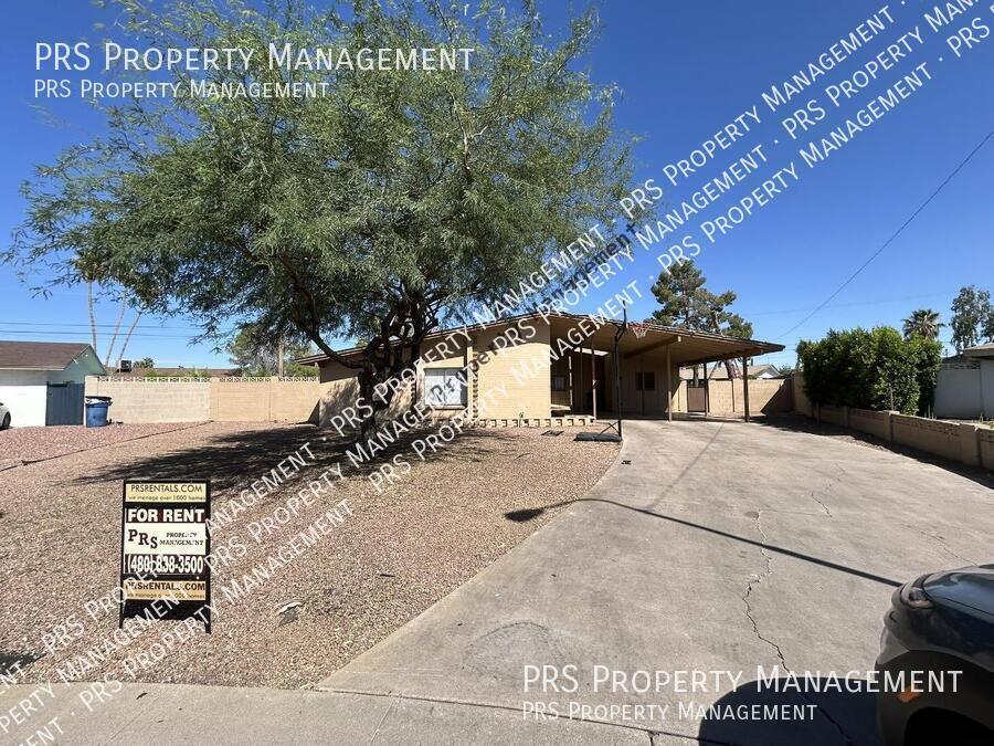 Photo - 3729 S Kenneth Pl-